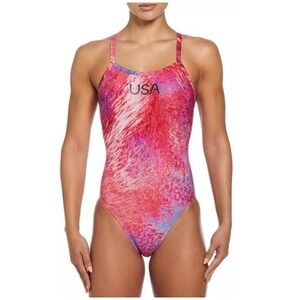Nike Women's‎ Racerback One Piece Swimsuit NWT size 32 (M)